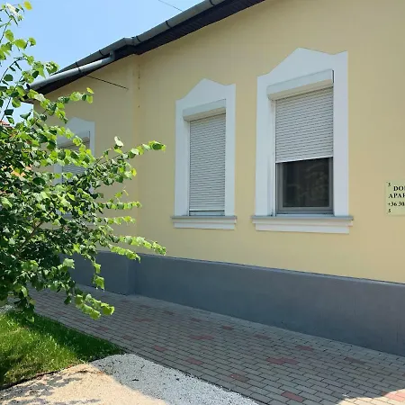 Kemping Dollar Apartman Makó